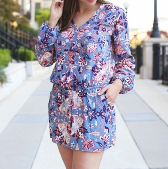 Old Navy Long Sleeve Blue Floral Romper w/ Pockets Women's Medium M Tie Waist - Picture 1 of 13